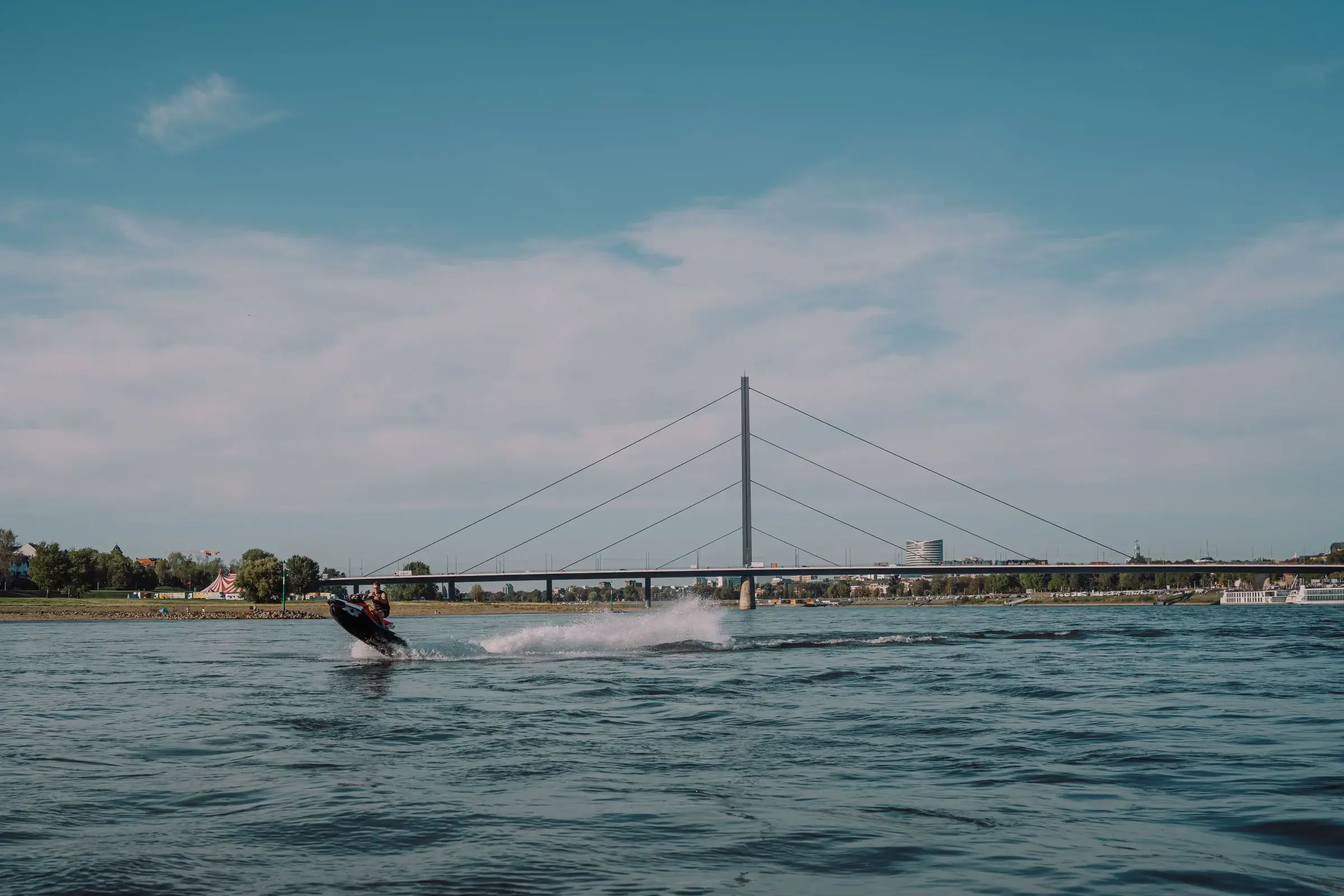 Sea-Doo GTI 130 in front of a Rhine bridge