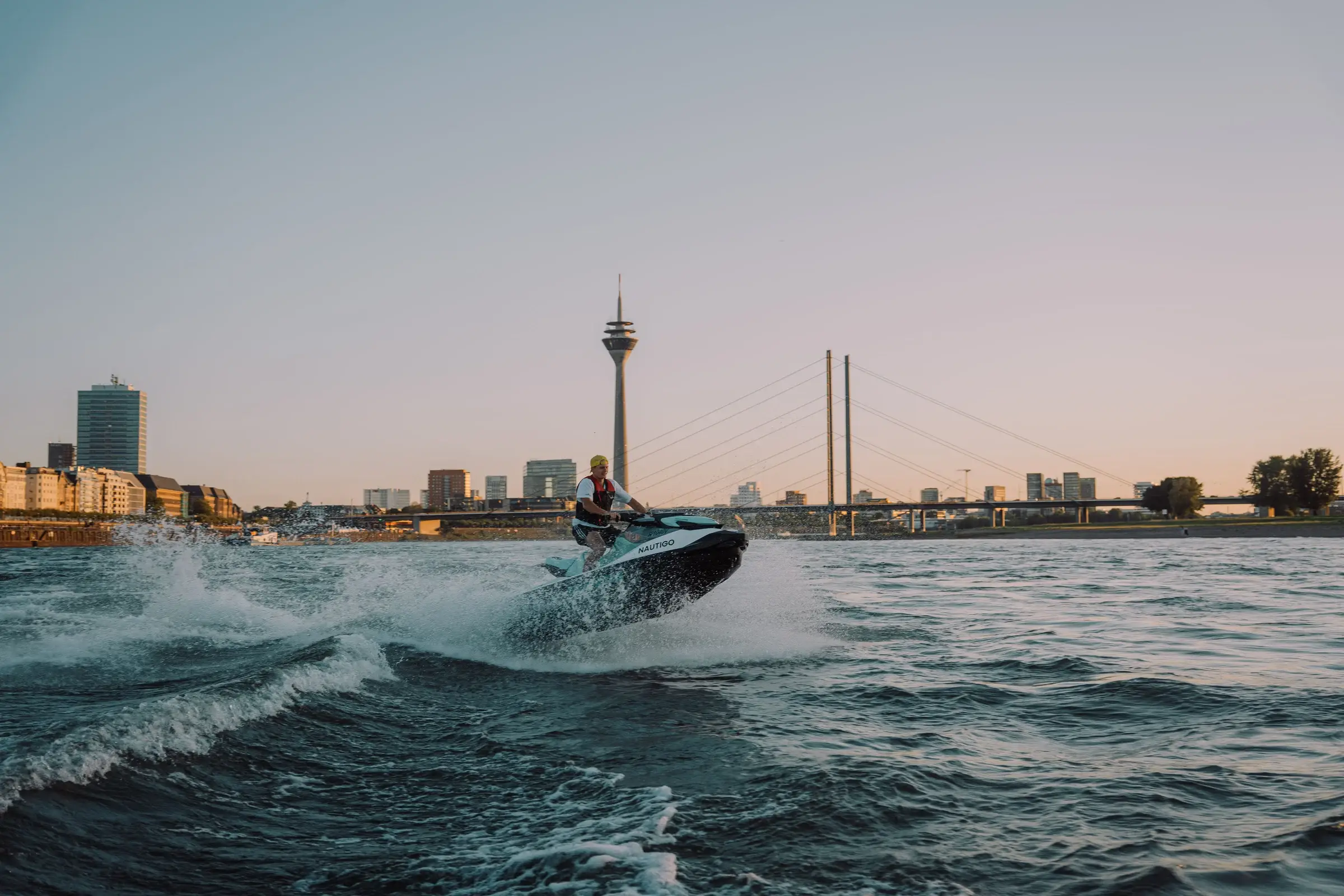 Sea-Doo GTI 130 in front of the Düsseldorf skyline