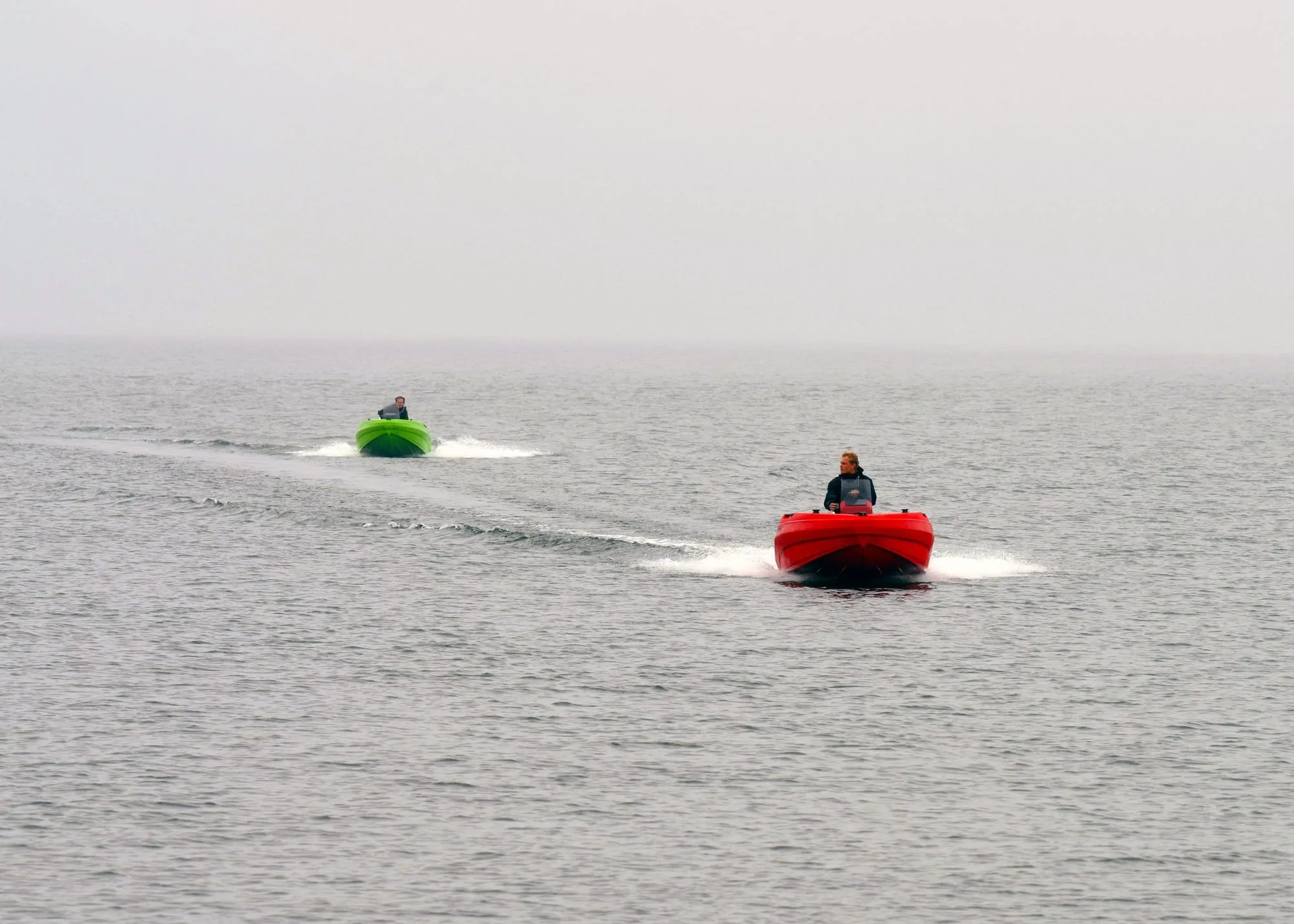 SeaStorm 14 rossa e SeaStorm 12 verde in navigazione insieme